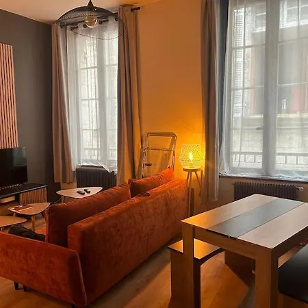 Le Limo: Logement Cosy En Hyper Centre Perigueux Exterior photo