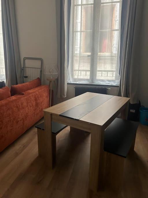 Le Limo: Cosy En Hyper Centre Apartamento